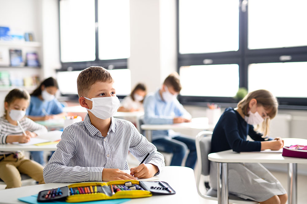 Automatic ventilation of classrooms
